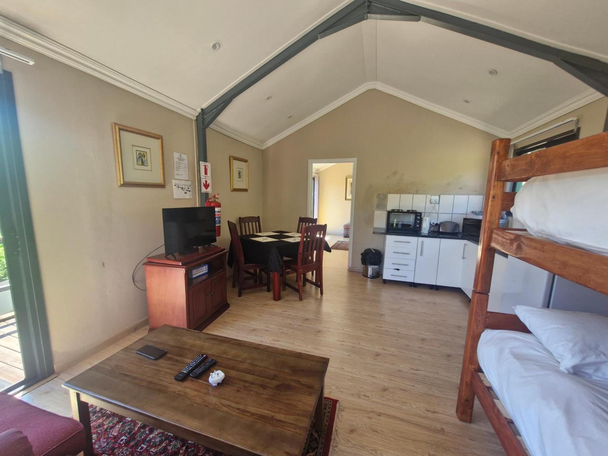 Valley Of The Rainbow Fly Fishing Estate Dullstroom Habitación foto