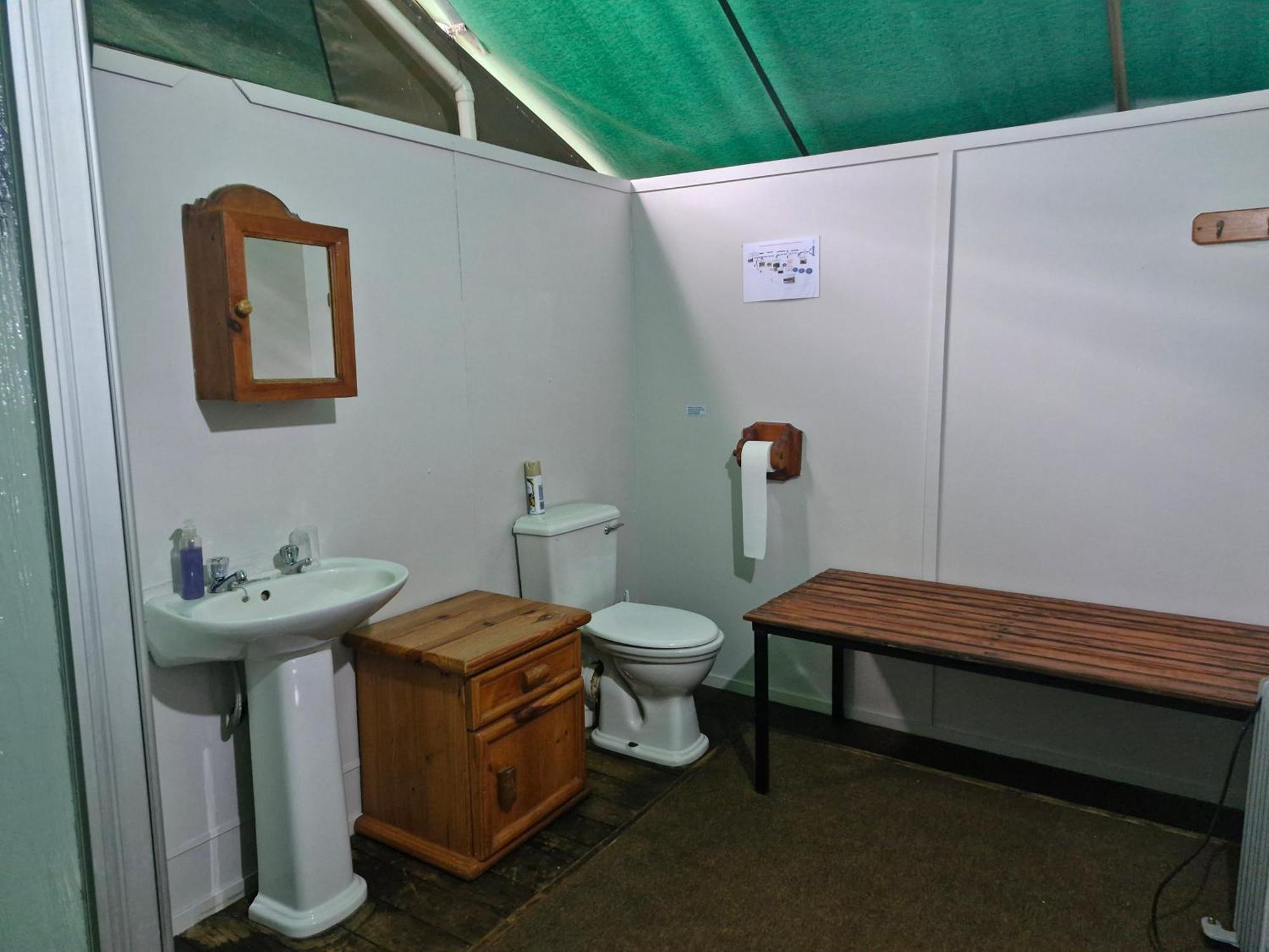 Valley Of The Rainbow Fly Fishing Estate Dullstroom Habitación foto