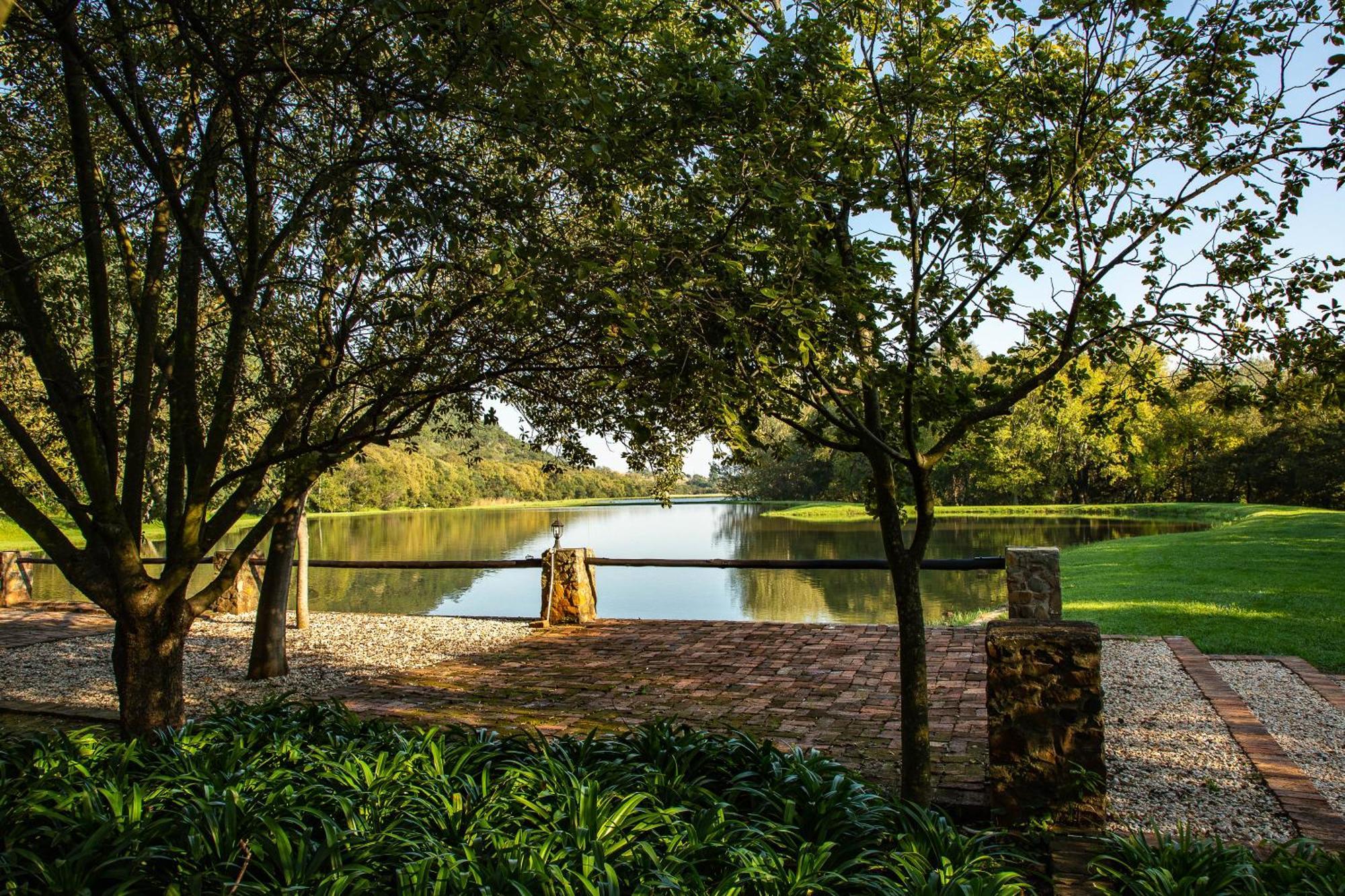 Valley Of The Rainbow Fly Fishing Estate Dullstroom Exterior foto